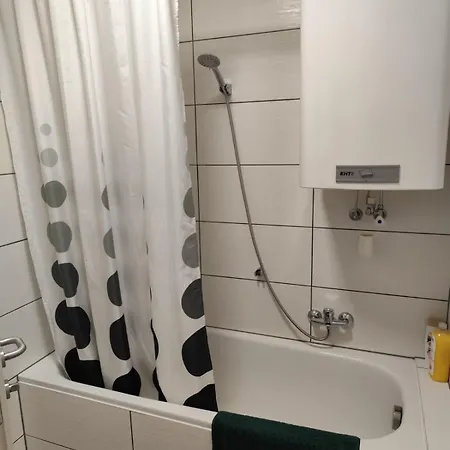 Apartament Graf Nafikov 12 Klagenfurt am Woerthersee